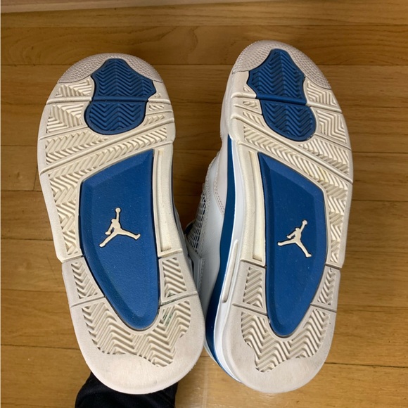 jordan 4 youth 6